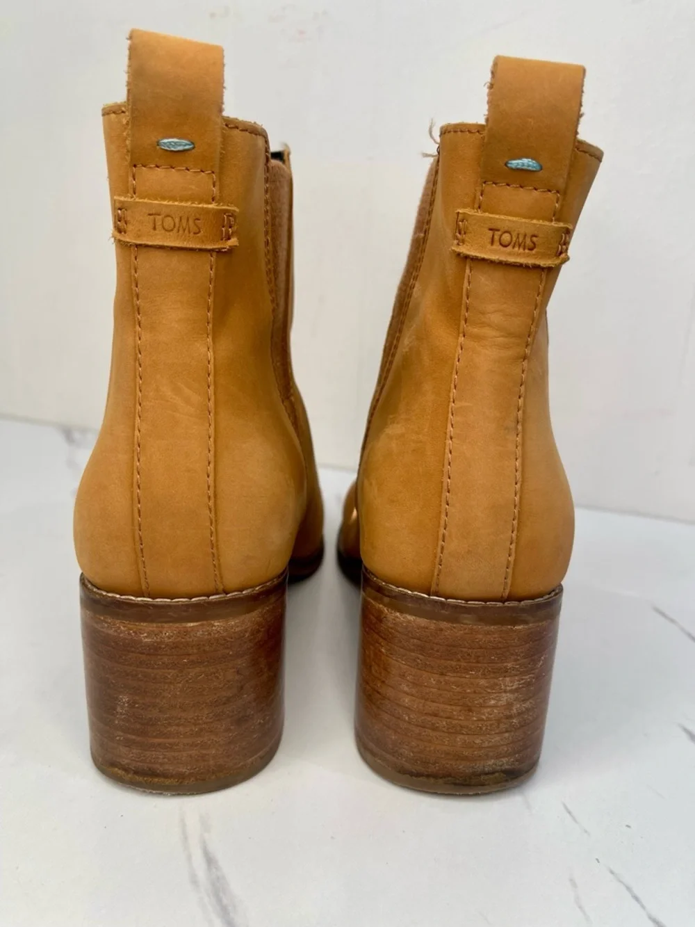 Women's TOMS Esme Brown Leather Ankle Boots Booties Size 9 Chelsea Ankle Boots